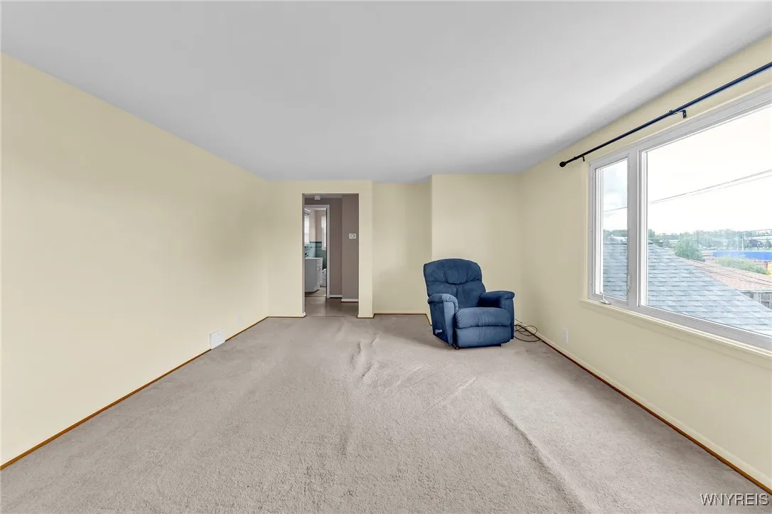 249 Dunlop Avenue, Tonawanda, New York 14150, Tonawanda, New York 14150, 4 Bedrooms Bedrooms, ,2 BathroomsBathrooms,Residential,For Sale,249 Dunlop Avenue, Tonawanda, New York 14150,B1625730