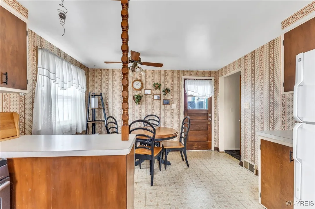 249 Dunlop Avenue, Tonawanda, New York 14150, Tonawanda, New York 14150, 4 Bedrooms Bedrooms, ,2 BathroomsBathrooms,Residential,For Sale,249 Dunlop Avenue, Tonawanda, New York 14150,B1625730