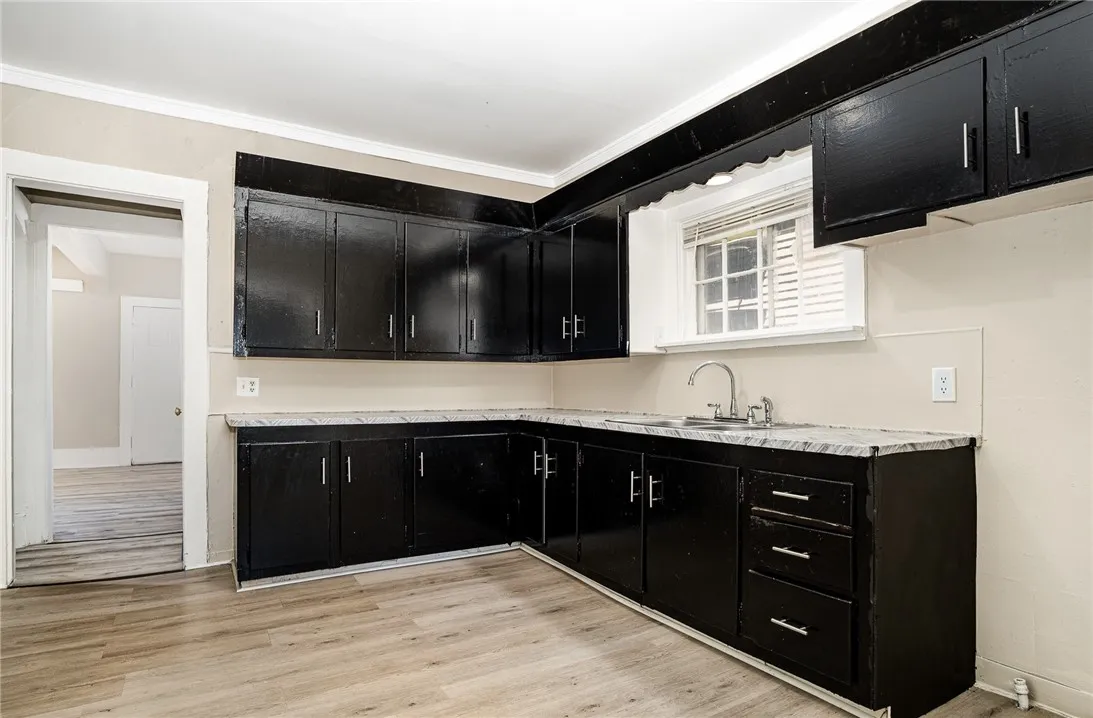 33 Laser Street, Rochester, New York 14621, Rochester, New York 14621, 4 Bedrooms Bedrooms, 8 Rooms Rooms,1 BathroomBathrooms,Residential,Closed,33 Laser Street, Rochester, New York 14621,0,R1625419