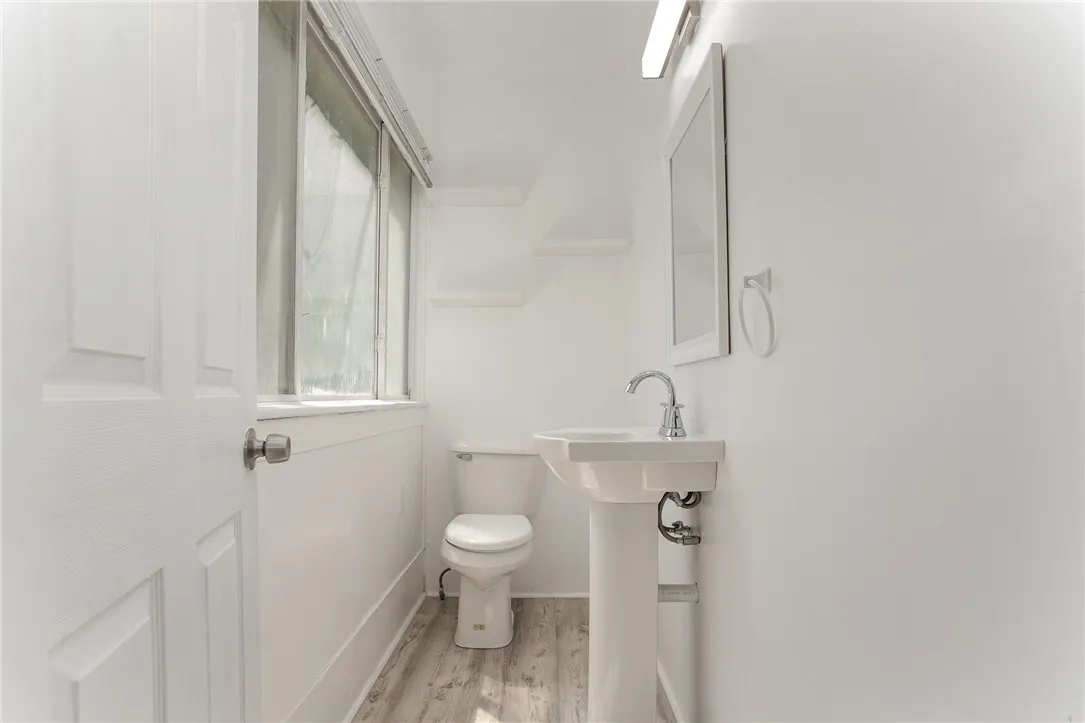 33 Laser Street, Rochester, New York 14621, Rochester, New York 14621, 4 Bedrooms Bedrooms, 8 Rooms Rooms,1 BathroomBathrooms,Residential,Closed,33 Laser Street, Rochester, New York 14621,0,R1625419