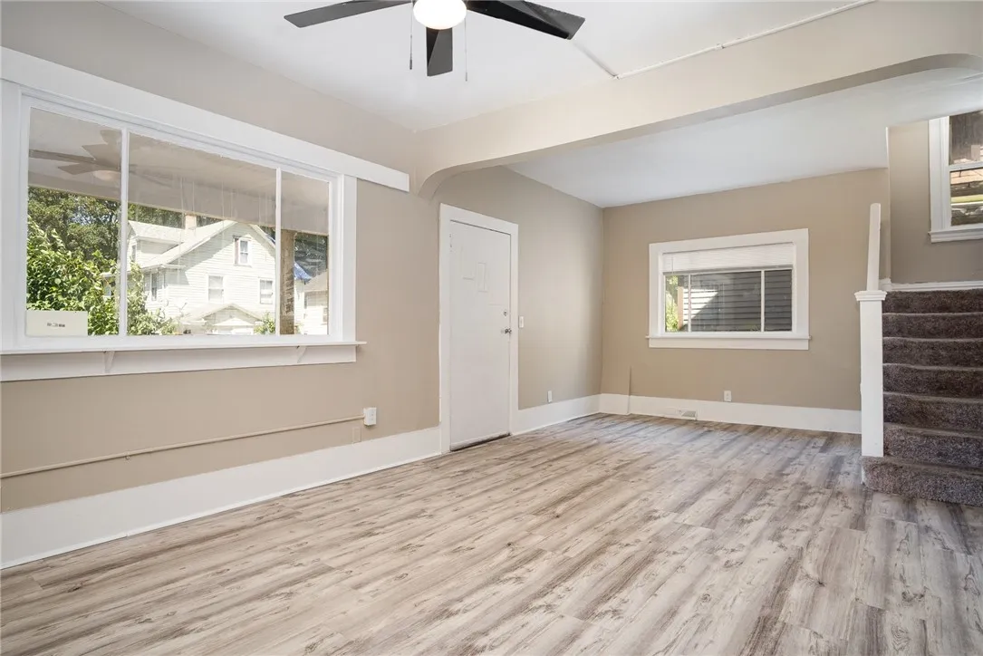 33 Laser Street, Rochester, New York 14621, Rochester, New York 14621, 4 Bedrooms Bedrooms, 8 Rooms Rooms,1 BathroomBathrooms,Residential,Closed,33 Laser Street, Rochester, New York 14621,0,R1625419