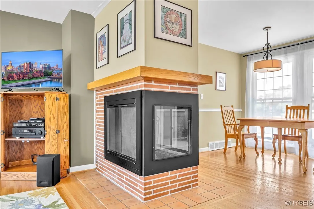 193 Jamaica Road, Tonawanda, New York 14150, Tonawanda, New York 14150, 3 Bedrooms Bedrooms, 9 Rooms Rooms,1 BathroomBathrooms,Residential,For Sale,193 Jamaica Road, Tonawanda, New York 14150,B1625732