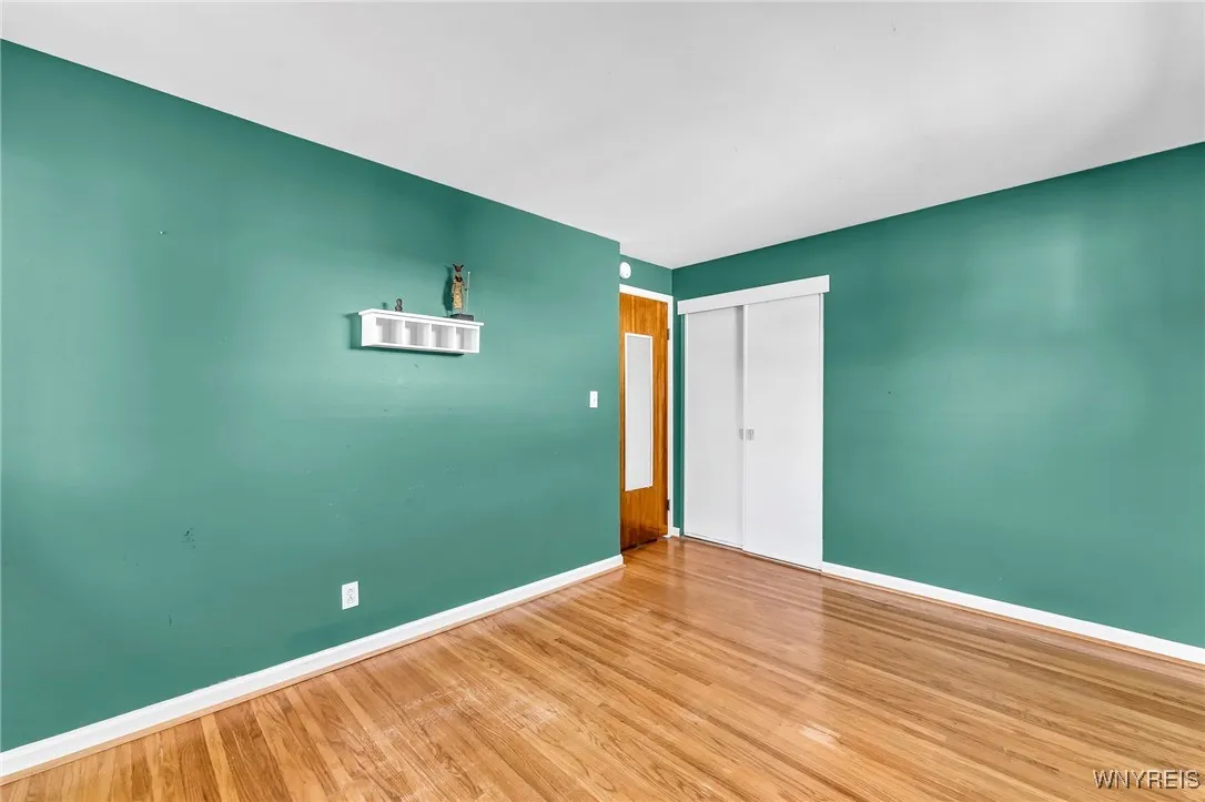 193 Jamaica Road, Tonawanda, New York 14150, Tonawanda, New York 14150, 3 Bedrooms Bedrooms, 9 Rooms Rooms,1 BathroomBathrooms,Residential,For Sale,193 Jamaica Road, Tonawanda, New York 14150,B1625732