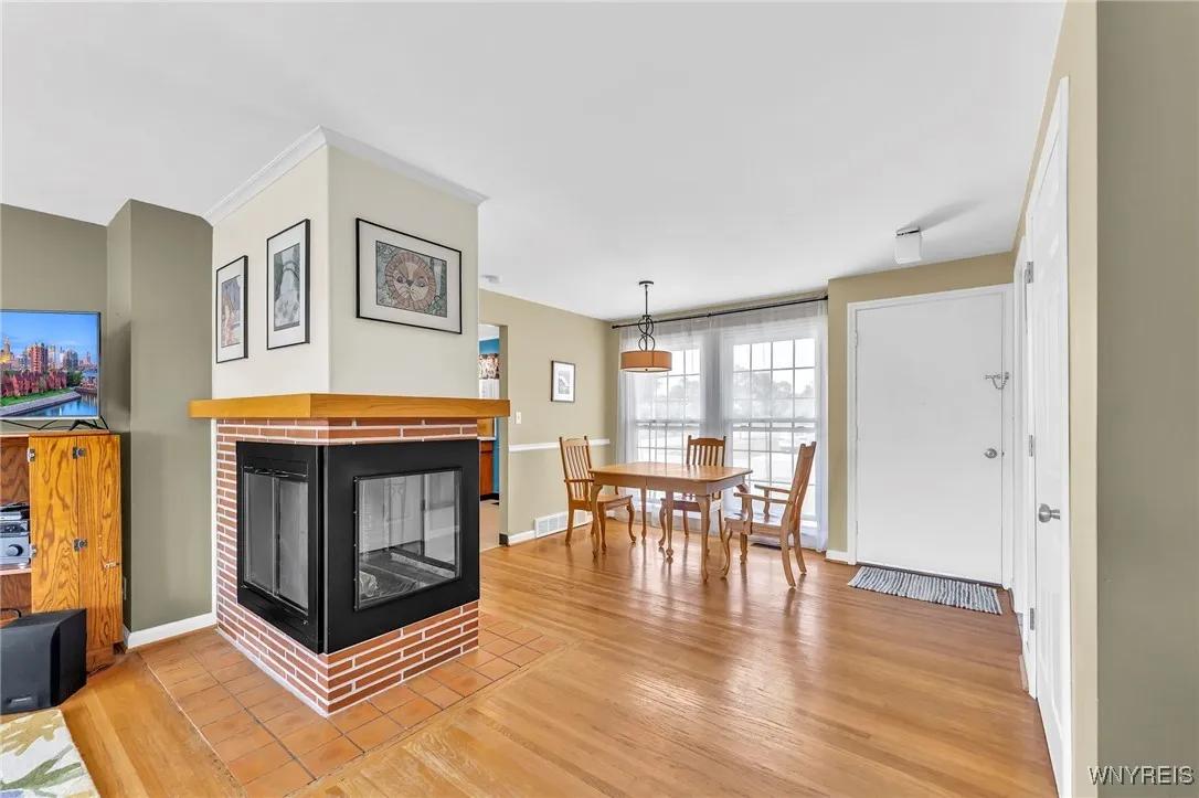 193 Jamaica Road, Tonawanda, New York 14150, Tonawanda, New York 14150, 3 Bedrooms Bedrooms, 9 Rooms Rooms,1 BathroomBathrooms,Residential,For Sale,193 Jamaica Road, Tonawanda, New York 14150,B1625732