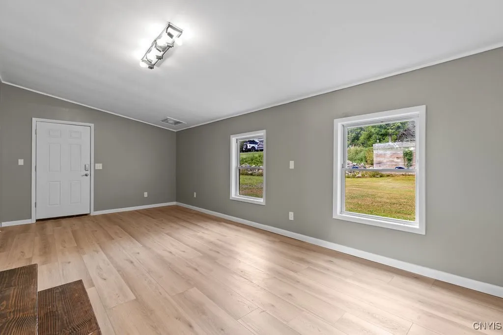 4076 Mill Road, Skaneateles, New York 13152, Skaneateles, New York 13152, 3 Bedrooms Bedrooms, 8 Rooms Rooms,2 BathroomsBathrooms,Residential Lease,For Rent,4076 Mill Road, Skaneateles, New York 13152,S1625521