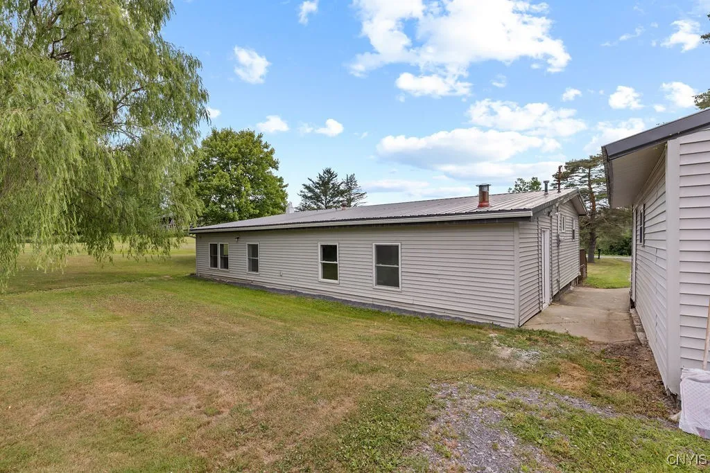 4076 Mill Road, Skaneateles, New York 13152, Skaneateles, New York 13152, 3 Bedrooms Bedrooms, 8 Rooms Rooms,2 BathroomsBathrooms,Residential Lease,For Rent,4076 Mill Road, Skaneateles, New York 13152,S1625521