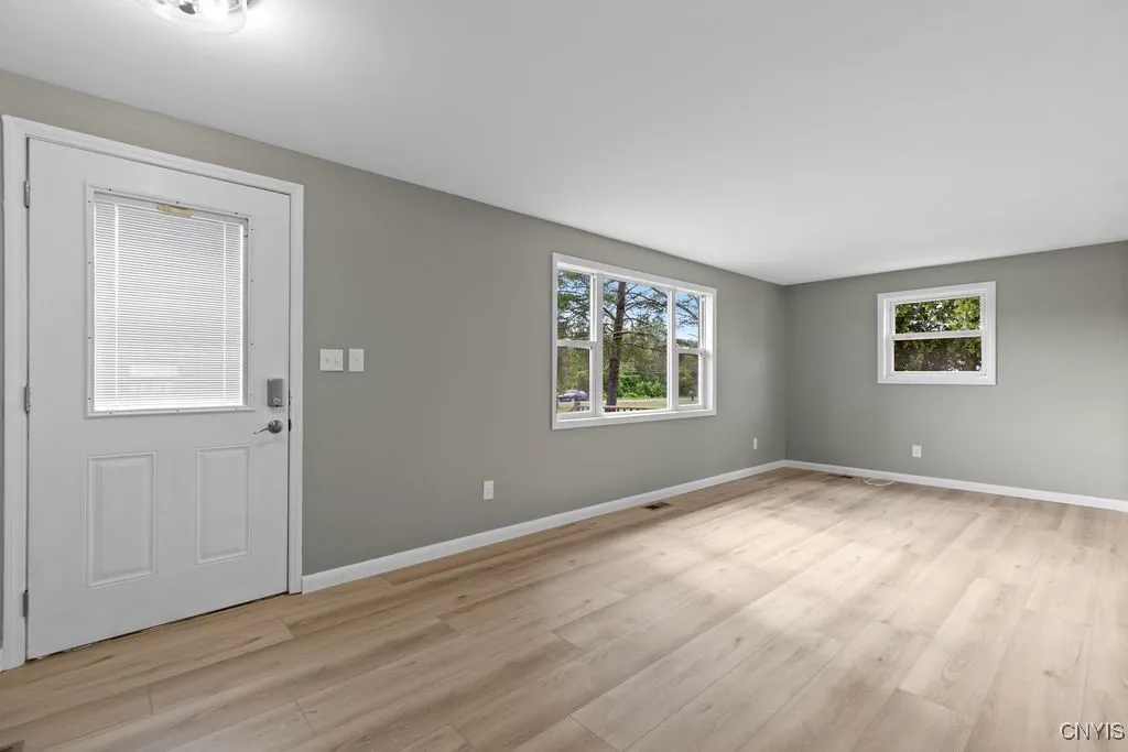 4076 Mill Road, Skaneateles, New York 13152, Skaneateles, New York 13152, 3 Bedrooms Bedrooms, 8 Rooms Rooms,2 BathroomsBathrooms,Residential Lease,For Rent,4076 Mill Road, Skaneateles, New York 13152,S1625521