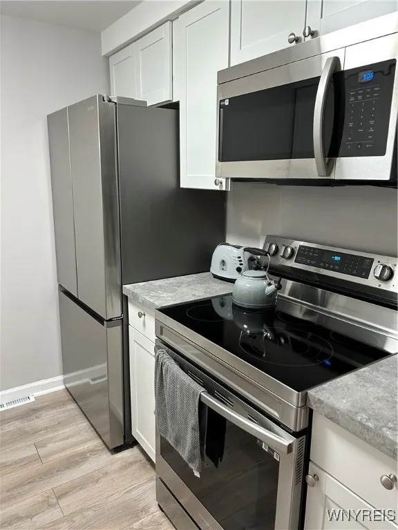 5 Greenwich Drive 2, Amherst, New York 14228, Amherst, New York 14228, 2 Bedrooms Bedrooms, 6 Rooms Rooms,1 BathroomBathrooms,Residential,For Sale,5 Greenwich Drive 2, Amherst, New York 14228,B1625738