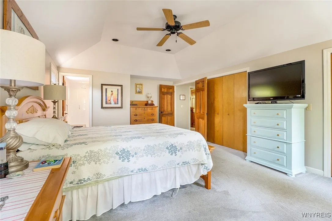 2 San Pablo Court, Amherst, New York 14051, Amherst, New York 14051, 4 Bedrooms Bedrooms, 11 Rooms Rooms,2 BathroomsBathrooms,Residential,Closed,2 San Pablo Court, Amherst, New York 14051,0,B1625578
