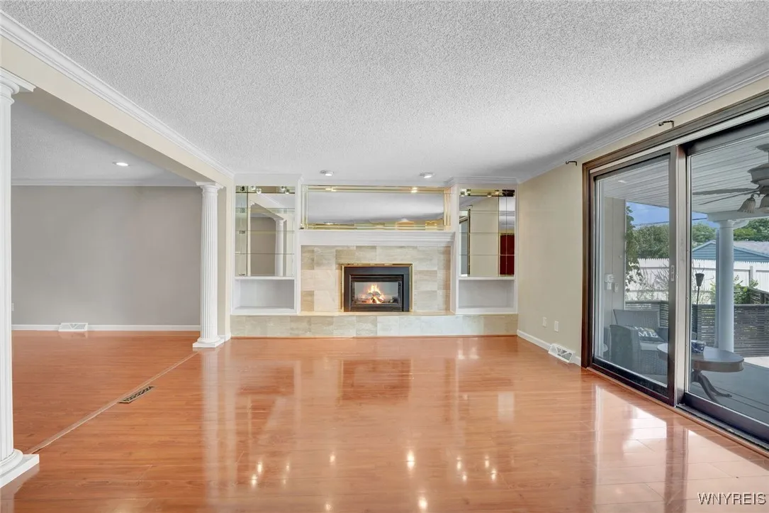 235 Old Lyme Drive, Amherst, New York 14221, Amherst, New York 14221, 5 Bedrooms Bedrooms, 12 Rooms Rooms,2 BathroomsBathrooms,Residential,For Sale,235 Old Lyme Drive, Amherst, New York 14221,B1625260