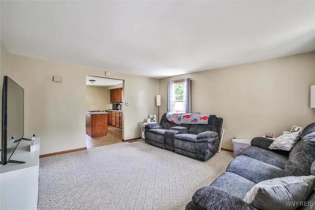 Right Side Family Room