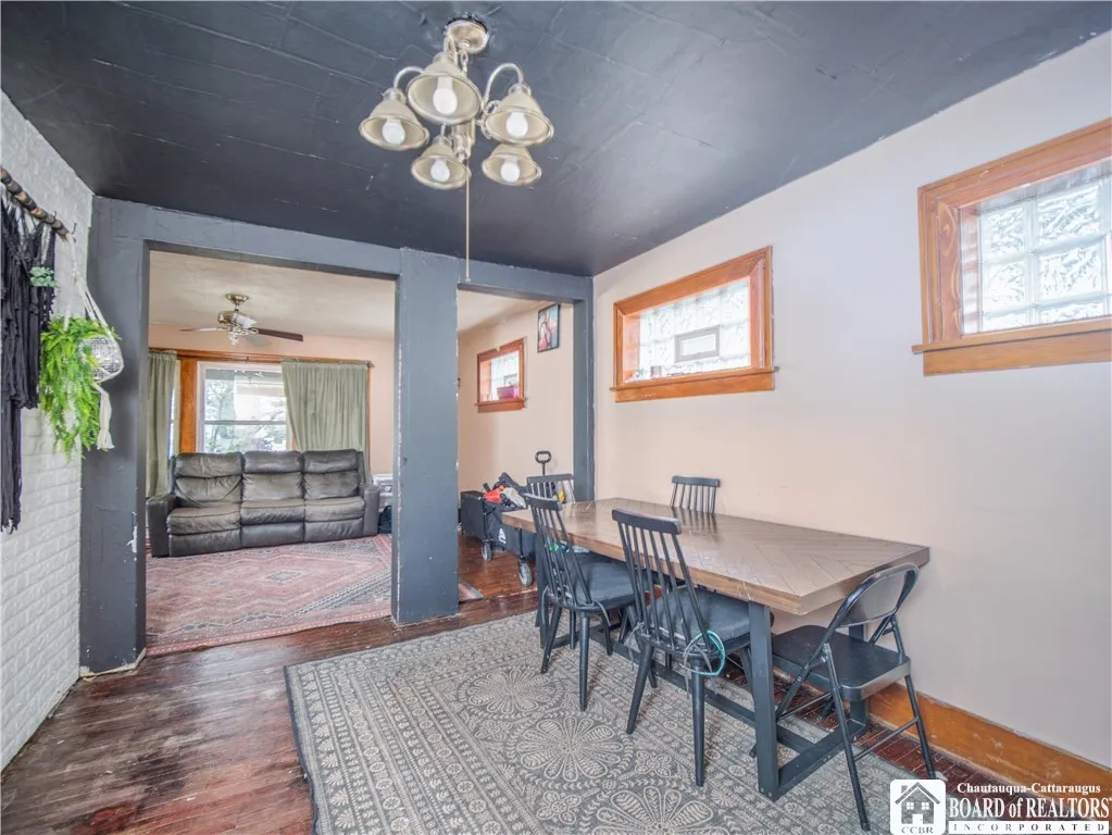 136 South Martin Street, Dunkirk, New York 14048, Dunkirk, New York 14048, 3 Bedrooms Bedrooms, 7 Rooms Rooms,1 BathroomBathrooms,Residential,For Sale,136 South Martin Street, Dunkirk, New York 14048,R1625775