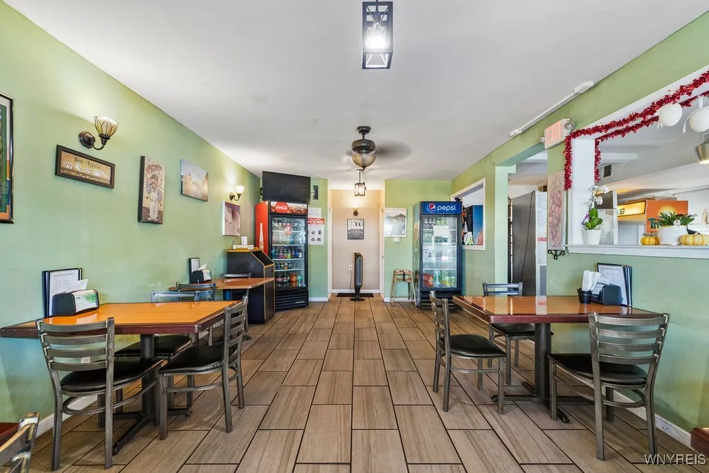 615 Hopkins Street, Buffalo, New York 14220, Buffalo, New York 14220, ,Commercial Sale,For Sale,615 Hopkins Street, Buffalo, New York 14220,B1625588
