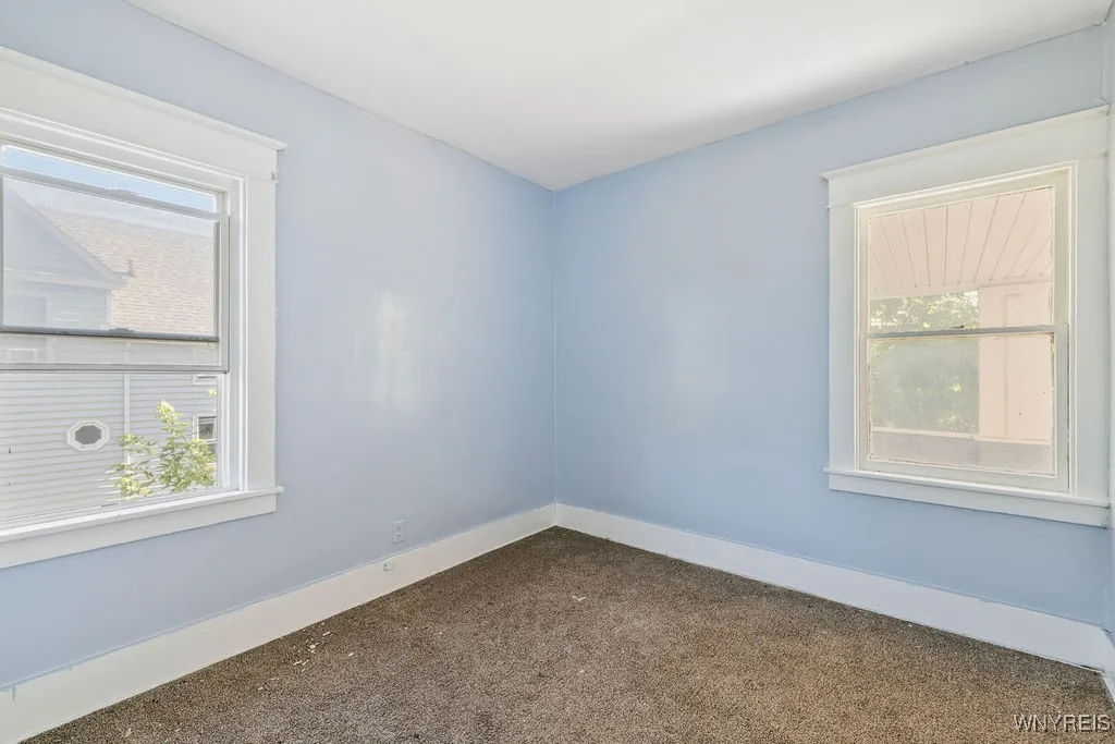615 Hopkins Street, Buffalo, New York 14220, Buffalo, New York 14220, ,Commercial Sale,For Sale,615 Hopkins Street, Buffalo, New York 14220,B1625588