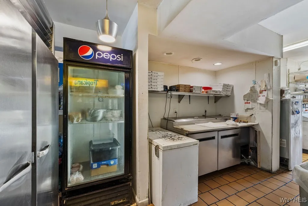 615 Hopkins Street, Buffalo, New York 14220, Buffalo, New York 14220, ,Commercial Sale,For Sale,615 Hopkins Street, Buffalo, New York 14220,B1625588