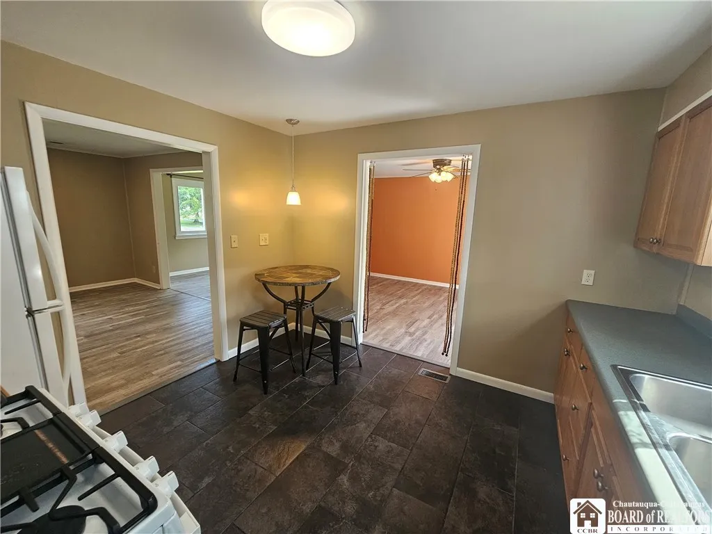104 South Main Street, Portville, New York 14770, Portville, New York 14770, 2 Bedrooms Bedrooms, 6 Rooms Rooms,1 BathroomBathrooms,Residential,For Sale,104 South Main Street, Portville, New York 14770,R1625786
