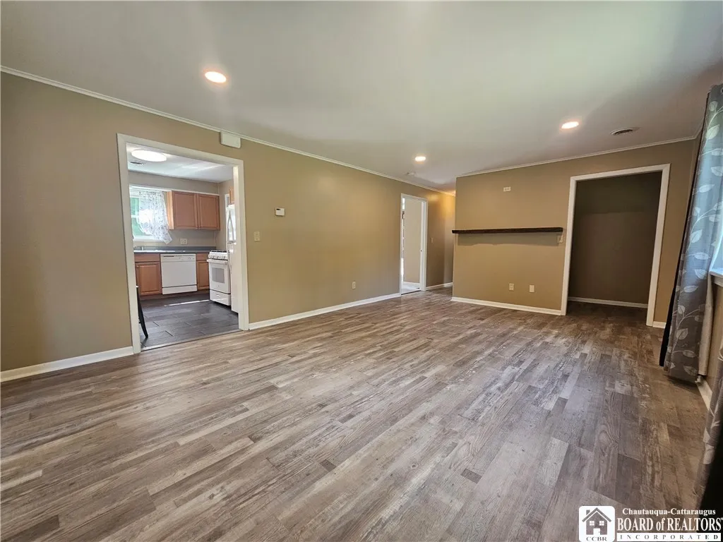 104 South Main Street, Portville, New York 14770, Portville, New York 14770, 2 Bedrooms Bedrooms, 6 Rooms Rooms,1 BathroomBathrooms,Residential,For Sale,104 South Main Street, Portville, New York 14770,R1625786