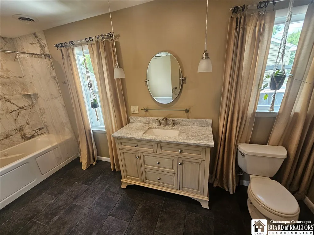 104 South Main Street, Portville, New York 14770, Portville, New York 14770, 2 Bedrooms Bedrooms, 6 Rooms Rooms,1 BathroomBathrooms,Residential,For Sale,104 South Main Street, Portville, New York 14770,R1625786