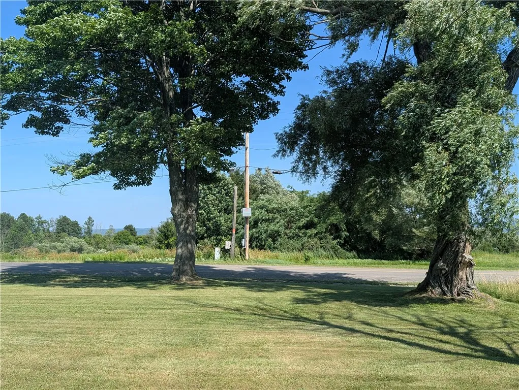 5594 Middle Road, Canadice, New York 14466, Canadice, New York 14466, 1 Bedroom Bedrooms, 2 Rooms Rooms,1 BathroomBathrooms,Residential,For Sale,5594 Middle Road, Canadice, New York 14466,R1625790