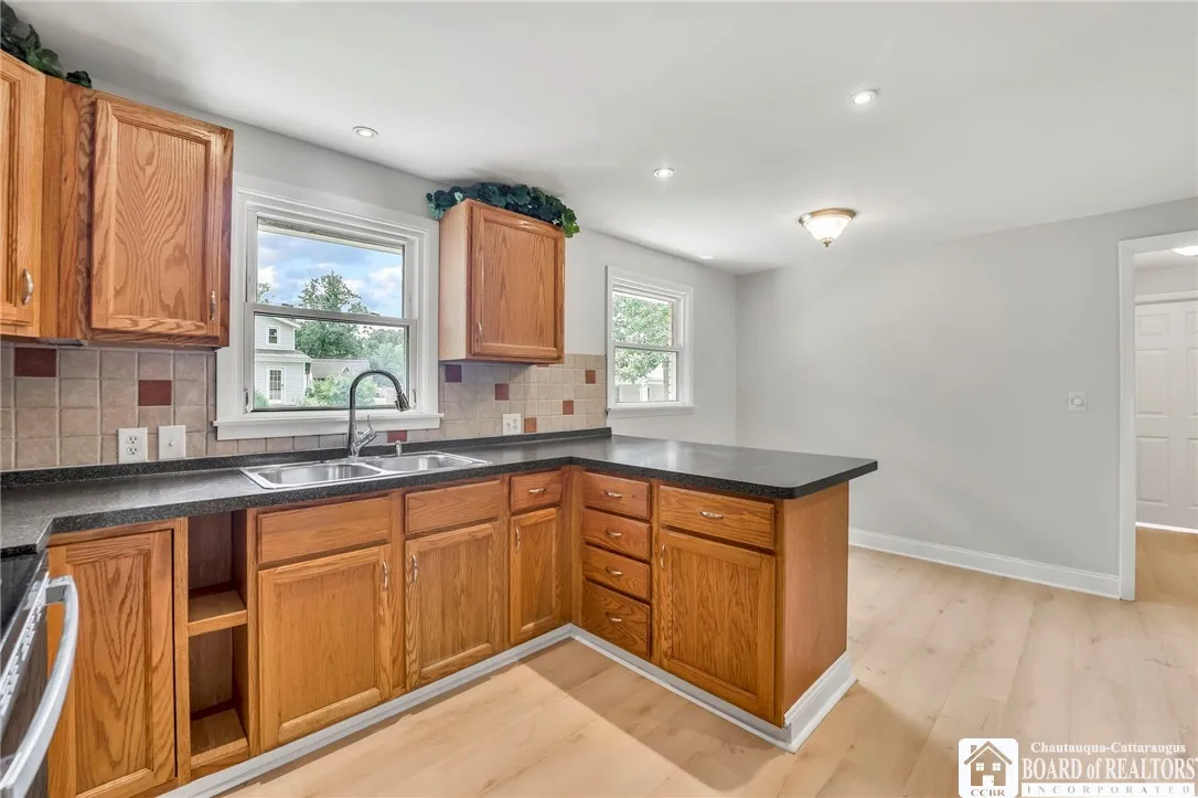 3819 Cornell Street, Hamburg, New York 14075, Hamburg, New York 14075, 4 Bedrooms Bedrooms, 8 Rooms Rooms,2 BathroomsBathrooms,Residential,For Sale,3819 Cornell Street, Hamburg, New York 14075,R1625754
