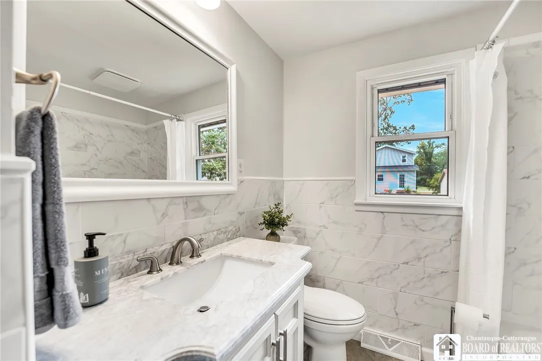 3819 Cornell Street, Hamburg, New York 14075, Hamburg, New York 14075, 4 Bedrooms Bedrooms, 8 Rooms Rooms,2 BathroomsBathrooms,Residential,For Sale,3819 Cornell Street, Hamburg, New York 14075,R1625754