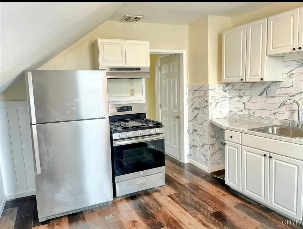 1237 Laura Street, Utica, New York 13501, Utica, New York 13501, 4 Bedrooms Bedrooms, ,2 BathroomsBathrooms,Residential,For Sale,1237 Laura Street, Utica, New York 13501,S1625660