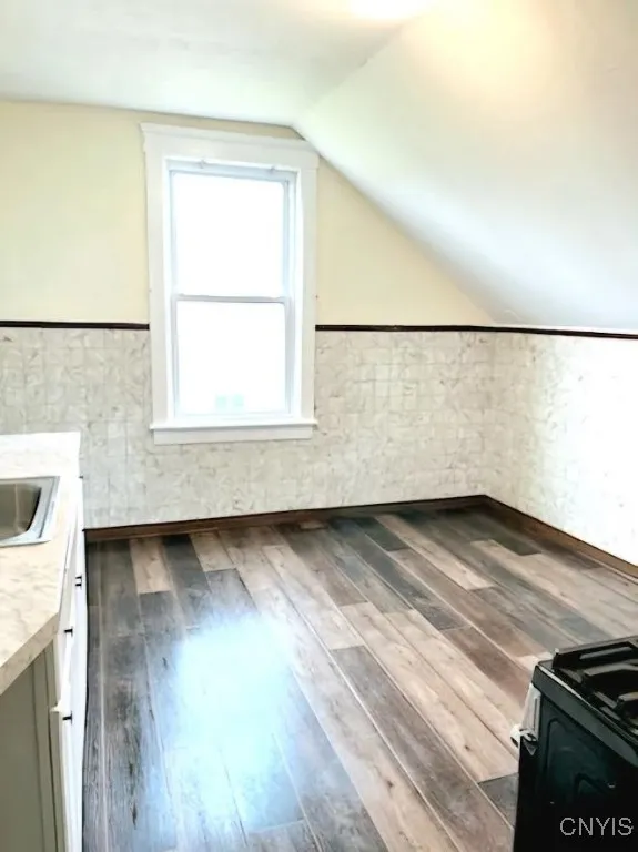 1237 Laura Street, Utica, New York 13501, Utica, New York 13501, 4 Bedrooms Bedrooms, ,2 BathroomsBathrooms,Residential,For Sale,1237 Laura Street, Utica, New York 13501,S1625660