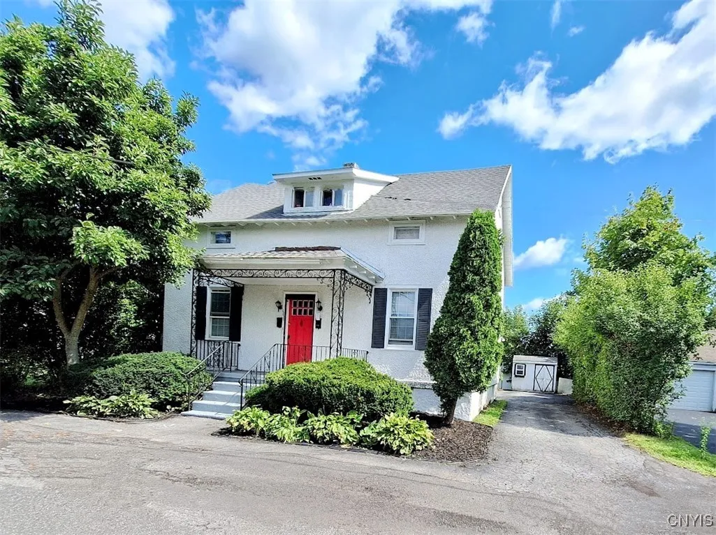 1237 Laura Street, Utica, New York 13501, Utica, New York 13501, 4 Bedrooms Bedrooms, ,2 BathroomsBathrooms,Residential,For Sale,1237 Laura Street, Utica, New York 13501,S1625660