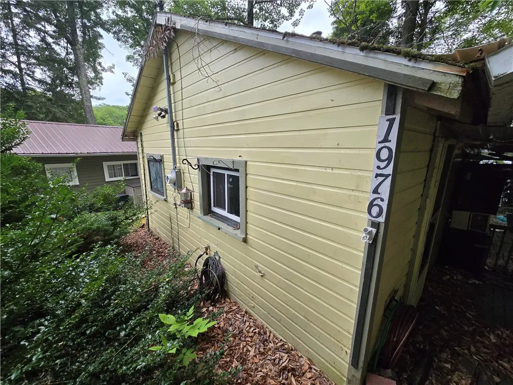1976 West Shore Road, Howard, New York 14810, Howard, New York 14810, 2 Rooms Rooms,Residential,For Sale,1976 West Shore Road, Howard, New York 14810,R1625741