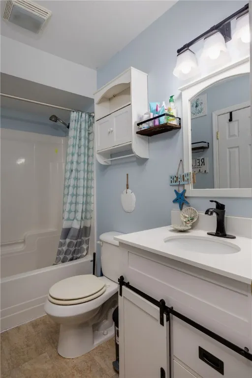 708 Baylor Circle, Elmira City, New York 14904, Elmira City, New York 14904, 5 Bedrooms Bedrooms, 10 Rooms Rooms,1 BathroomBathrooms,Residential,For Sale,708 Baylor Circle, Elmira City, New York 14904,R1625793