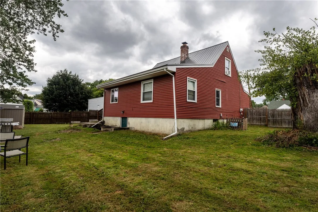 708 Baylor Circle, Elmira City, New York 14904, Elmira City, New York 14904, 5 Bedrooms Bedrooms, 10 Rooms Rooms,1 BathroomBathrooms,Residential,For Sale,708 Baylor Circle, Elmira City, New York 14904,R1625793
