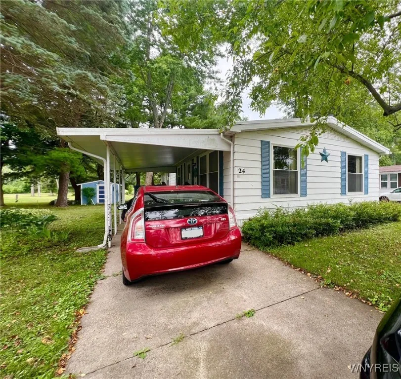24 Maple Avenue, Alden, New York 14004, Alden, New York 14004, 3 Bedrooms Bedrooms, 10 Rooms Rooms,2 BathroomsBathrooms,Residential,For Sale,24 Maple Avenue, Alden, New York 14004,B1625795