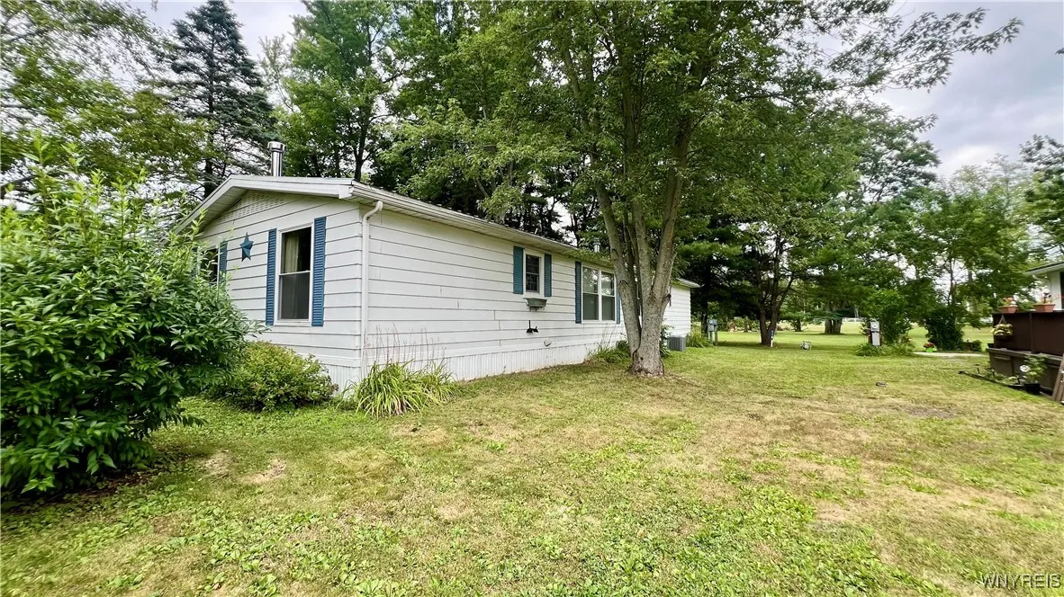 24 Maple Avenue, Alden, New York 14004, Alden, New York 14004, 3 Bedrooms Bedrooms, 10 Rooms Rooms,2 BathroomsBathrooms,Residential,For Sale,24 Maple Avenue, Alden, New York 14004,B1625795
