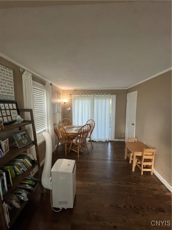 106 Westwood Avenue, Salina, New York 13211, Salina, New York 13211, 3 Bedrooms Bedrooms, 7 Rooms Rooms,1 BathroomBathrooms,Residential,For Sale,106 Westwood Avenue, Salina, New York 13211,S1625798