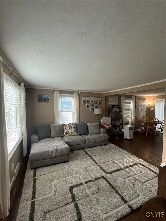 106 Westwood Avenue, Salina, New York 13211, Salina, New York 13211, 3 Bedrooms Bedrooms, 7 Rooms Rooms,1 BathroomBathrooms,Residential,For Sale,106 Westwood Avenue, Salina, New York 13211,S1625798