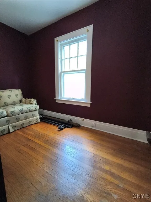 2nd bedroom additional sitting room