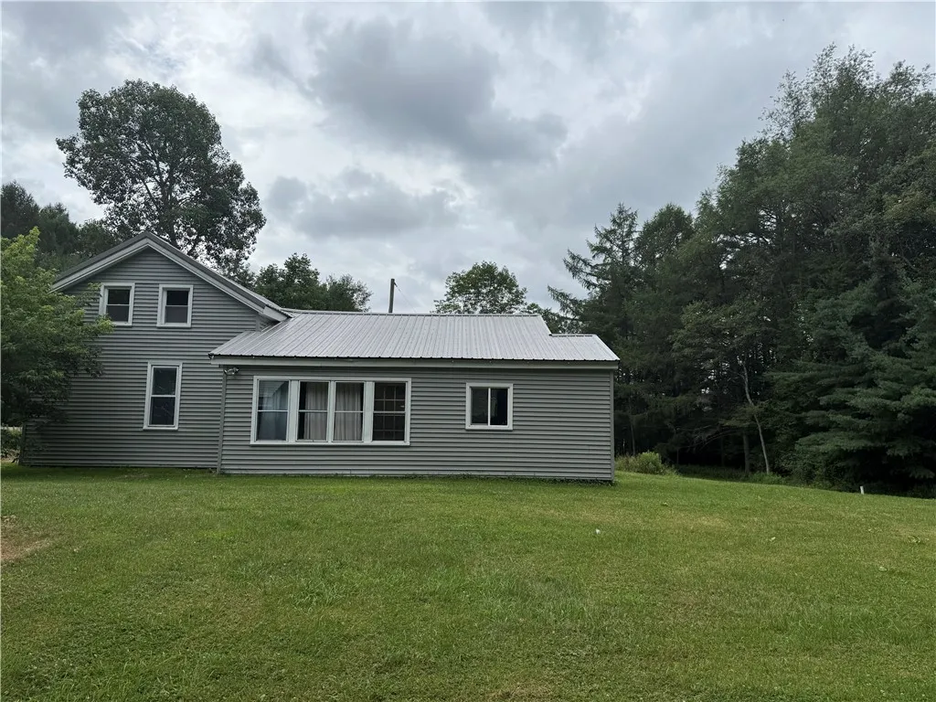 8722 State Route 417, Genesee, New York 14754, Genesee, New York 14754, 3 Bedrooms Bedrooms, 6 Rooms Rooms,1 BathroomBathrooms,Residential,For Sale,8722 State Route 417, Genesee, New York 14754,R1625827