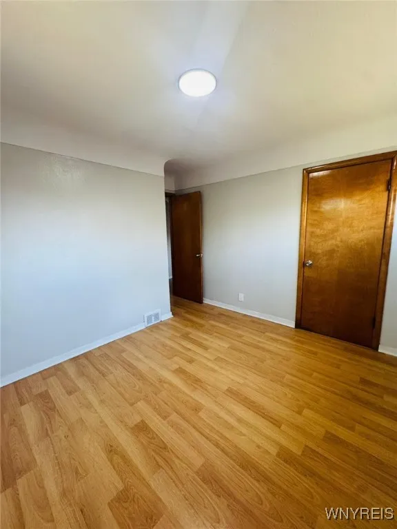 10 Ontario Drive, Cheektowaga, New York 14225, Cheektowaga, New York 14225, 4 Bedrooms Bedrooms, 6 Rooms Rooms,2 BathroomsBathrooms,Residential Lease,For Rent,10 Ontario Drive, Cheektowaga, New York 14225,B1625773
