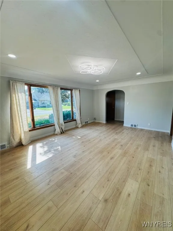 10 Ontario Drive, Cheektowaga, New York 14225, Cheektowaga, New York 14225, 4 Bedrooms Bedrooms, 6 Rooms Rooms,2 BathroomsBathrooms,Residential Lease,For Rent,10 Ontario Drive, Cheektowaga, New York 14225,B1625773
