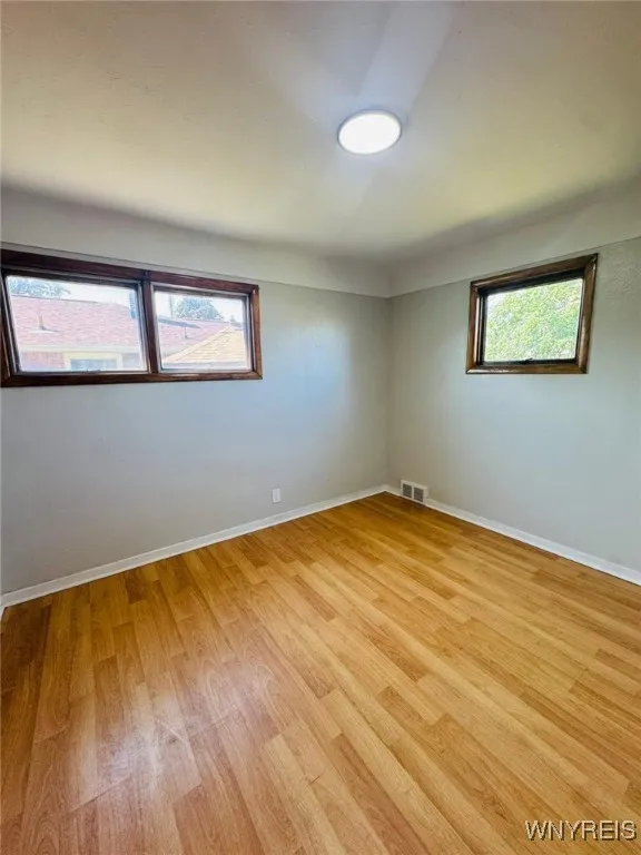 10 Ontario Drive, Cheektowaga, New York 14225, Cheektowaga, New York 14225, 4 Bedrooms Bedrooms, 6 Rooms Rooms,2 BathroomsBathrooms,Residential Lease,For Rent,10 Ontario Drive, Cheektowaga, New York 14225,B1625773