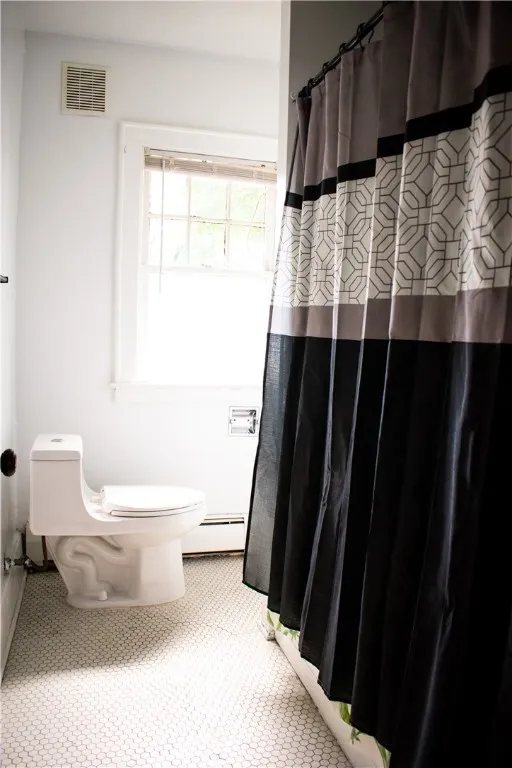 4 Belford Drive, Greece, New York 14616, Greece, New York 14616, 2 Bedrooms Bedrooms, 6 Rooms Rooms,1 BathroomBathrooms,Residential Lease,For Rent,4 Belford Drive, Greece, New York 14616,R1625558