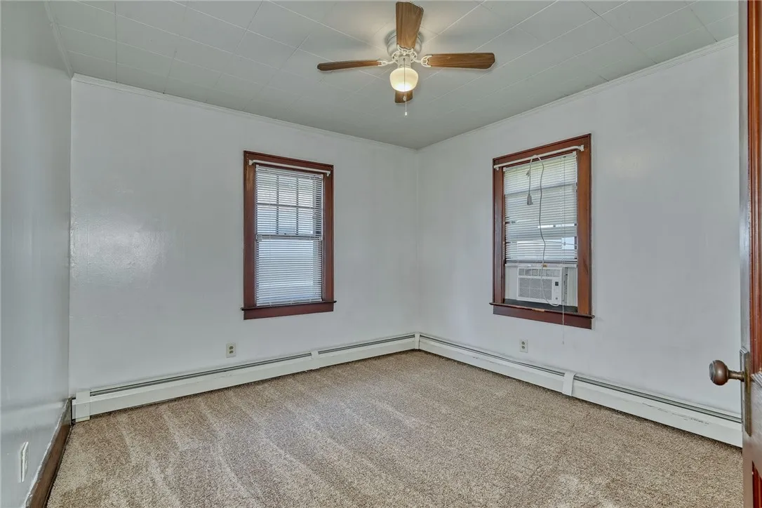 4 Belford Drive, Greece, New York 14616, Greece, New York 14616, 2 Bedrooms Bedrooms, 6 Rooms Rooms,1 BathroomBathrooms,Residential Lease,For Rent,4 Belford Drive, Greece, New York 14616,R1625558