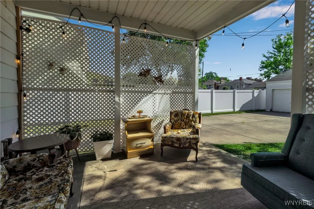 153 Ashford Avenue, Tonawanda, New York 14150, Tonawanda, New York 14150, 3 Bedrooms Bedrooms, 8 Rooms Rooms,1 BathroomBathrooms,Residential,For Sale,153 Ashford Avenue, Tonawanda, New York 14150,B1625925