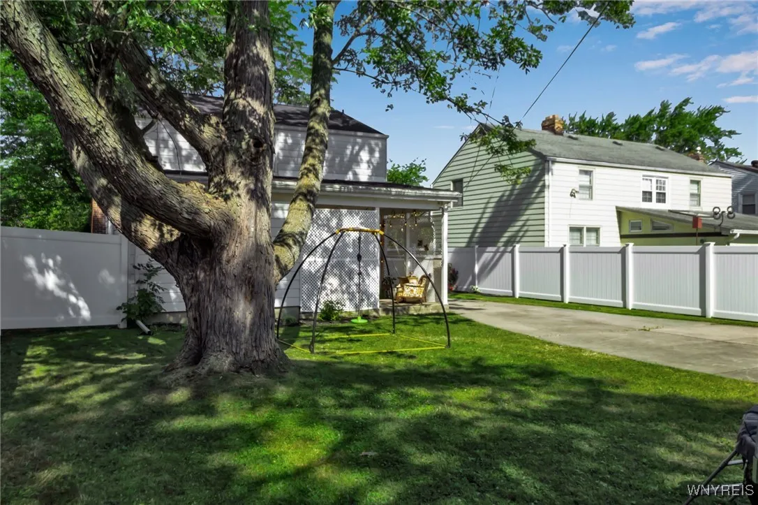 153 Ashford Avenue, Tonawanda, New York 14150, Tonawanda, New York 14150, 3 Bedrooms Bedrooms, 8 Rooms Rooms,1 BathroomBathrooms,Residential,For Sale,153 Ashford Avenue, Tonawanda, New York 14150,B1625925