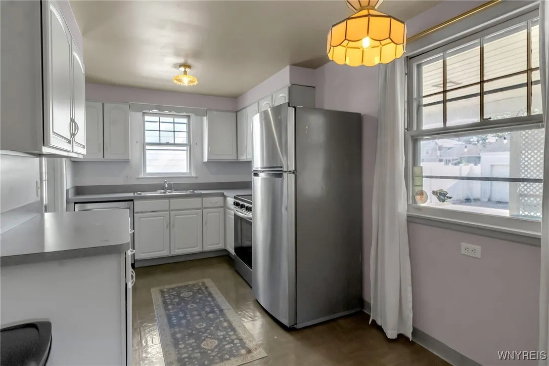 153 Ashford Avenue, Tonawanda, New York 14150, Tonawanda, New York 14150, 3 Bedrooms Bedrooms, 8 Rooms Rooms,1 BathroomBathrooms,Residential,For Sale,153 Ashford Avenue, Tonawanda, New York 14150,B1625925