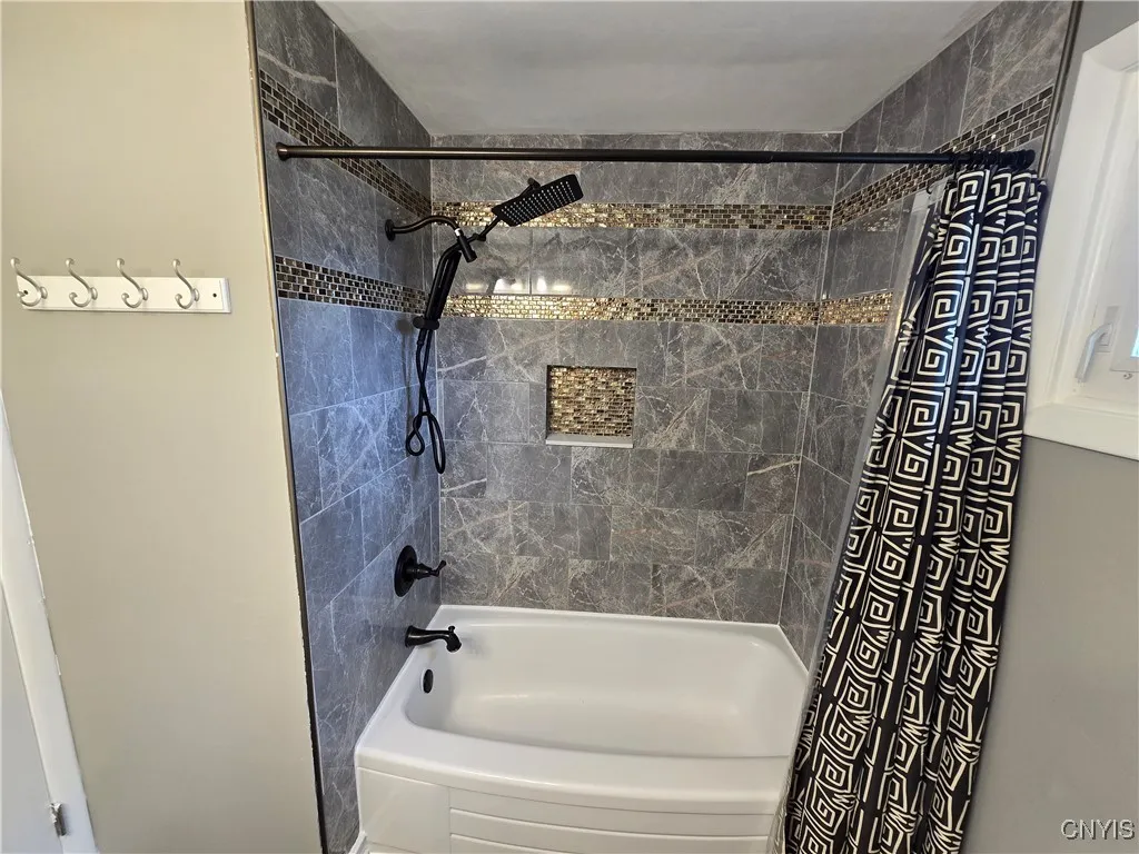 Full bathroom