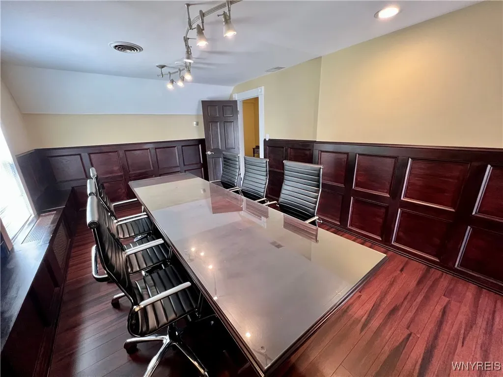 3415 Orchard Park Road, Orchard Park, New York 141, Orchard Park, New York 14127, ,Commercial Sale,For Sale,3415 Orchard Park Road, Orchard Park, New York 141,B1624854