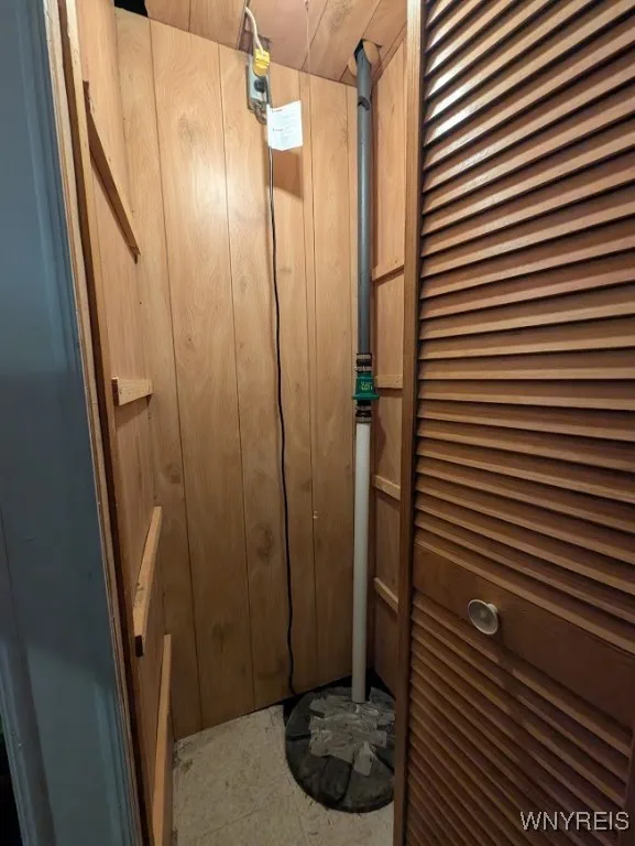 180 Burmon Drive, Orchard Park, New York 14127, Orchard Park, New York 14127, 3 Bedrooms Bedrooms, 7 Rooms Rooms,1 BathroomBathrooms,Residential,For Sale,180 Burmon Drive, Orchard Park, New York 14127,B1625807