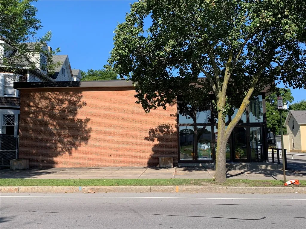 233 Alexander Street, Rochester, New York 14607, Rochester, New York 14607, ,Commercial Lease,For Rent,233 Alexander Street, Rochester, New York 14607,R1625938