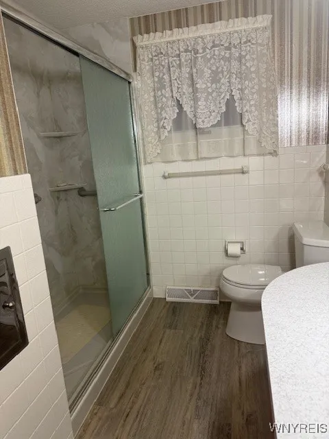 399 French Road, West Seneca, New York 14224, West Seneca, New York 14224, 3 Bedrooms Bedrooms, 5 Rooms Rooms,1 BathroomBathrooms,Residential,For Sale,399 French Road, West Seneca, New York 14224,B1625336